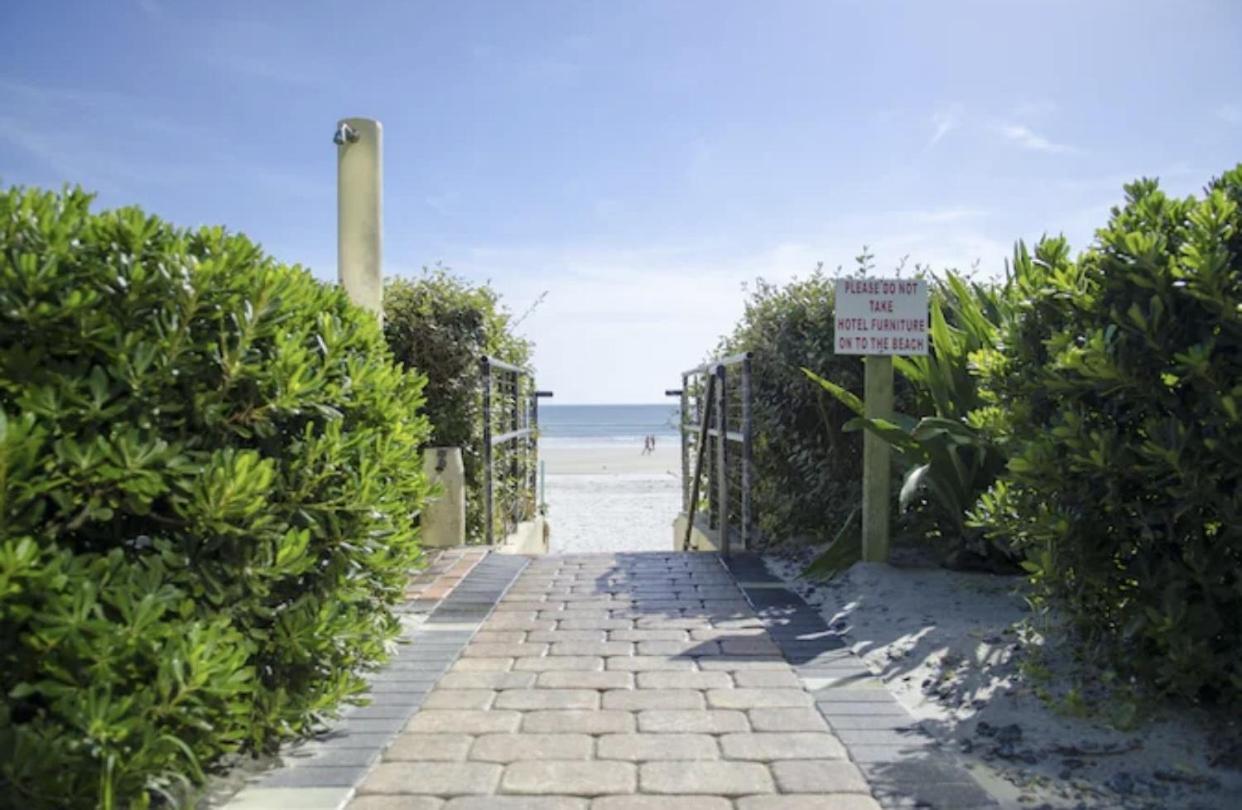 Ocean Side Inn Studios Daytona Beach Exterior photo